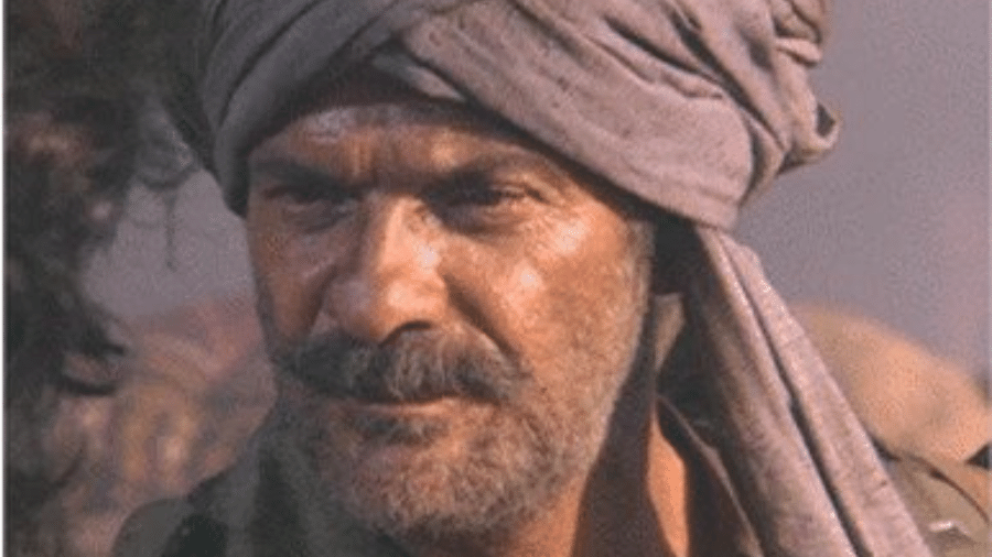 Spiros Focás viveu o personagem Masoud. em 'Rambo 3'