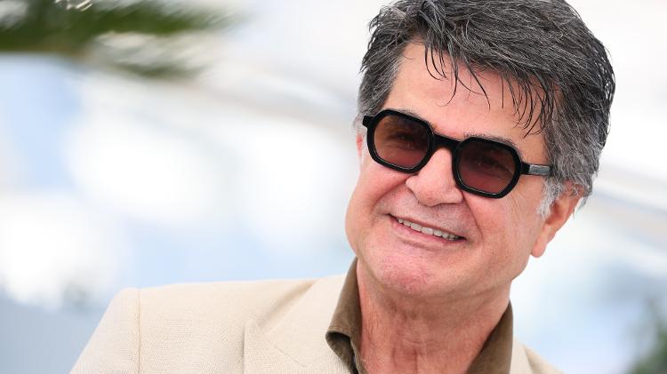 Cineasta iraniano Jafar Panahi em Cannes para lançamento de