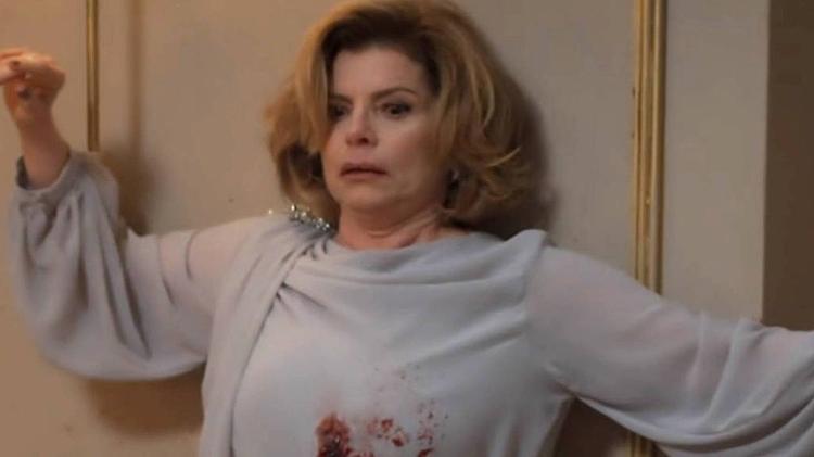 Cena da morte de Odete Roitman na suíte 604 do Copacabana Palace Cena da morte de Odete Roitman na suíte 604 do Copacabana Palace