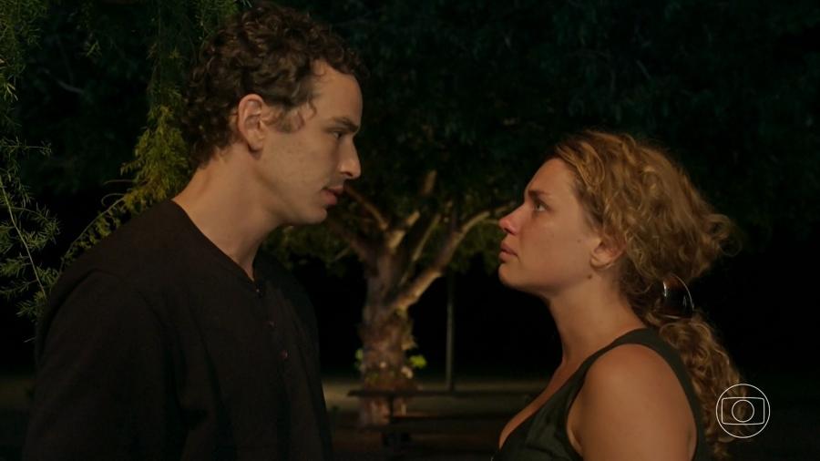 Gustavo (Gabriel Stauffer) e Madeleine (Bruna Linzmeyer) em "Pantanal" - Reprodução/TV Globo