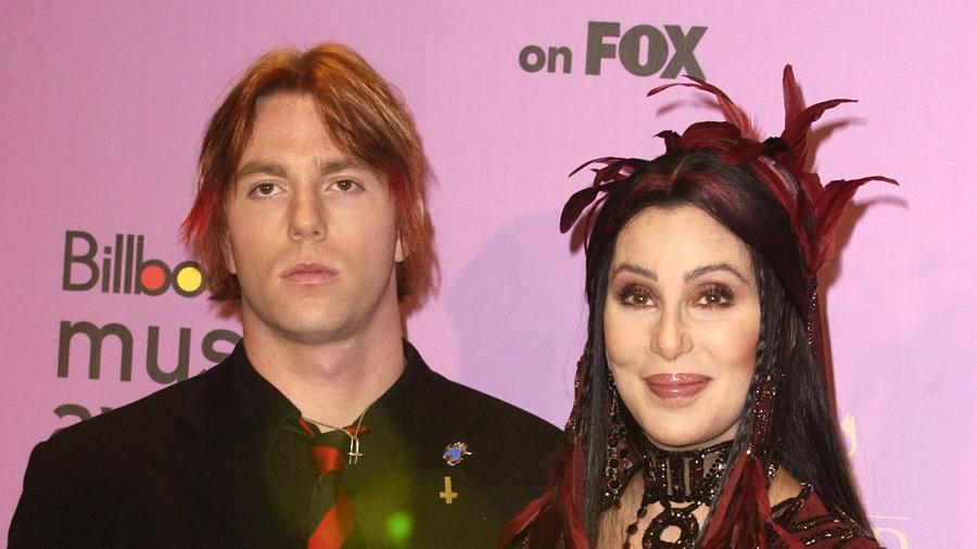 Elijah Blue e Cher em 2002 Elijah Blue e Cher em 2002