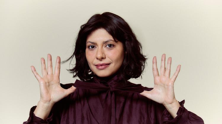 a - Elisa Maciel/Divulgação - Elisa Maciel/Divulgação