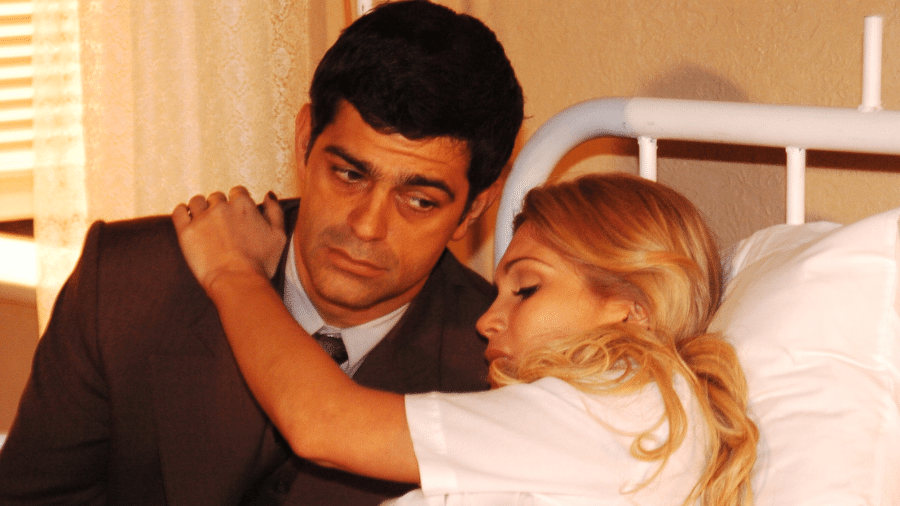 Rafael (Eduardo Moscovis) e Cristina (Flávia Alessandra) em 'Alma Gêmea'