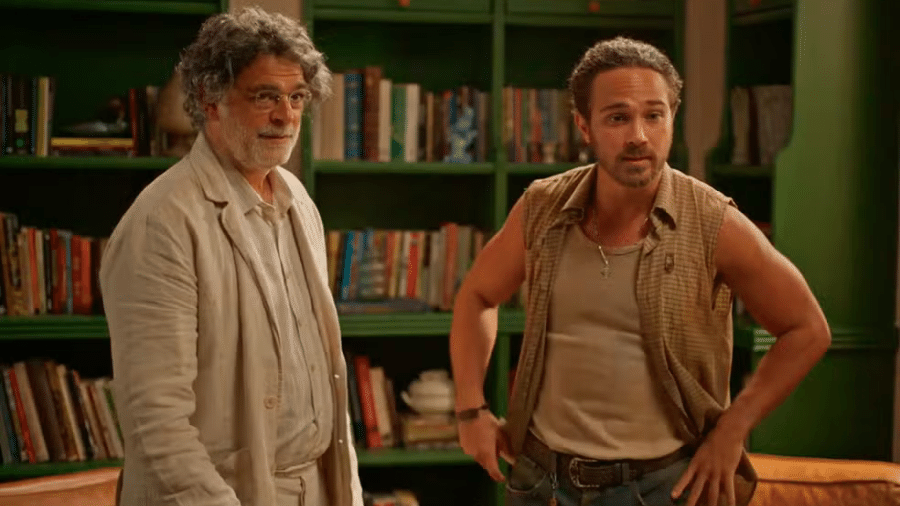 Ariosto (Eduardo Moscovis) e Elias Crisóstomo (André Luiz Frambach) em "No Rancho Fundo" - Divulgação/Globo