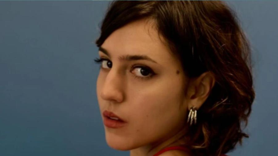 Nina (Flora Camolese) em 'Dona de Mim' Nina (Flora Camolese) em 'Dona de Mim'