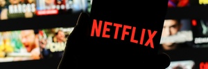 Netflix usa IA para ressuscitar hábito antigo de locadoras (Foto: Filip Radwanski/SOPA Images/LightRocket via Getty Images)