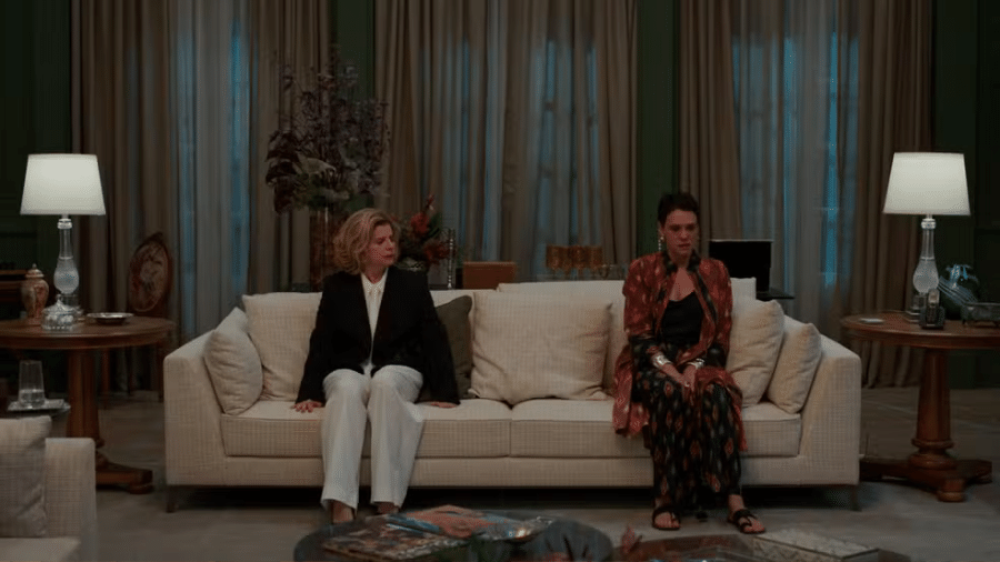 Odete (Débora Bloch) e Celina (Malu Galli) em 'Vale Tudo' Odete (Débora Bloch) e Celina (Malu Galli) em 'Vale Tudo'