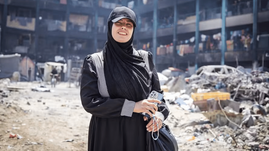A jornalista Fatma Hassouna A jornalista Fatma Hassouna