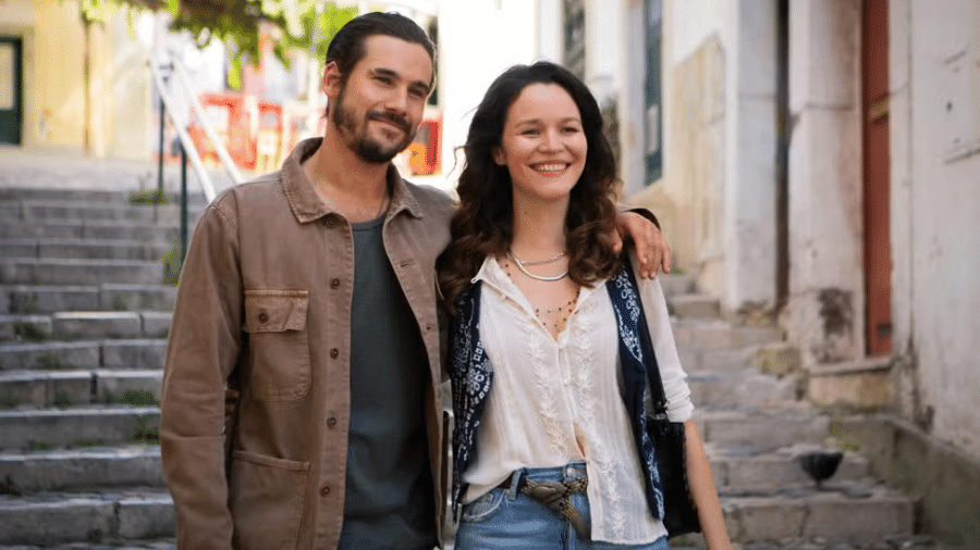 Rudá (Nicolas Prattes) e Filipa (Joana de Verona) em "Mania de Você" - Ana Lopes Gomes/Globo