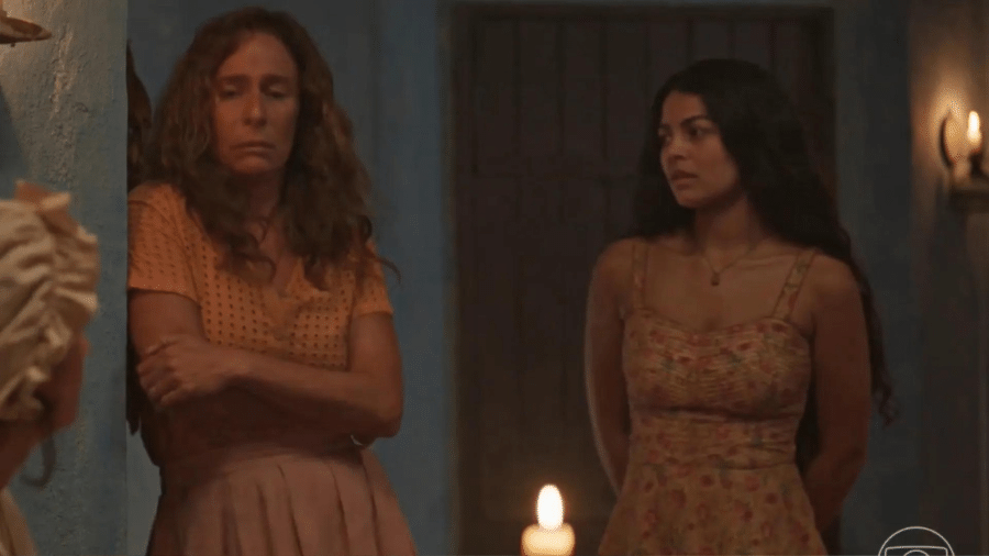 Zefa Leonel (Andrea Beltrão) e Quinota (Larissa Bocchino) em "No Rancho Fundo" - Reprodução/Globo