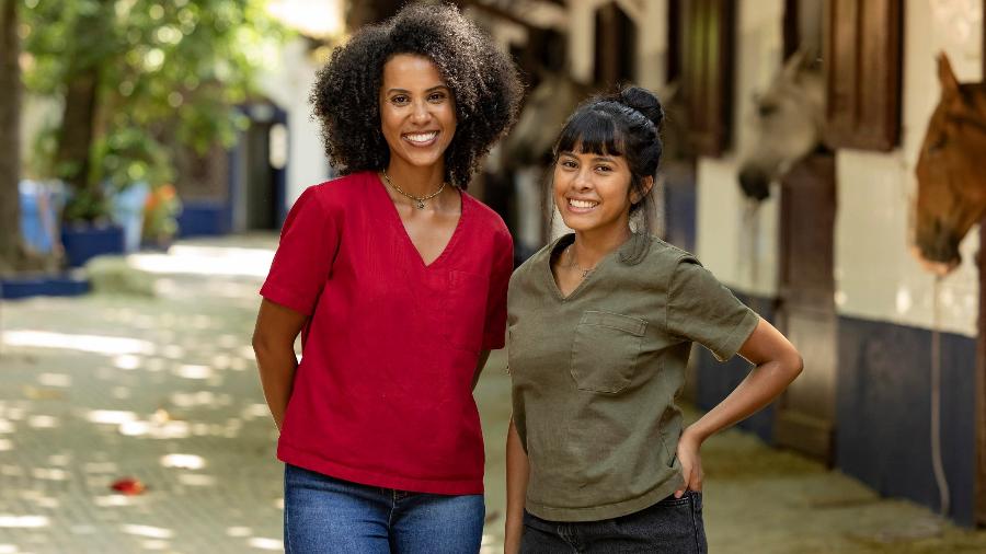 Fernanda (Ramille) e Flávia (Ywyzar Guajajara) em "Vale Tudo" - Manoella Mello/Globo