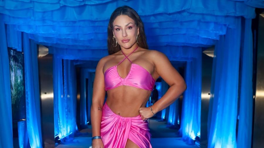 Kefera faz comparação do corpo