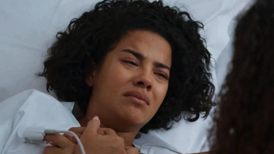 Bella Campos como Maria de Fátima em 'Vale Tudo'