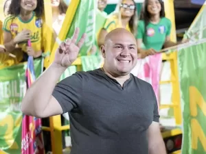 Apenas 7 dos 25 candidatos apoiados por Bolsonaro venceram no 2º turno