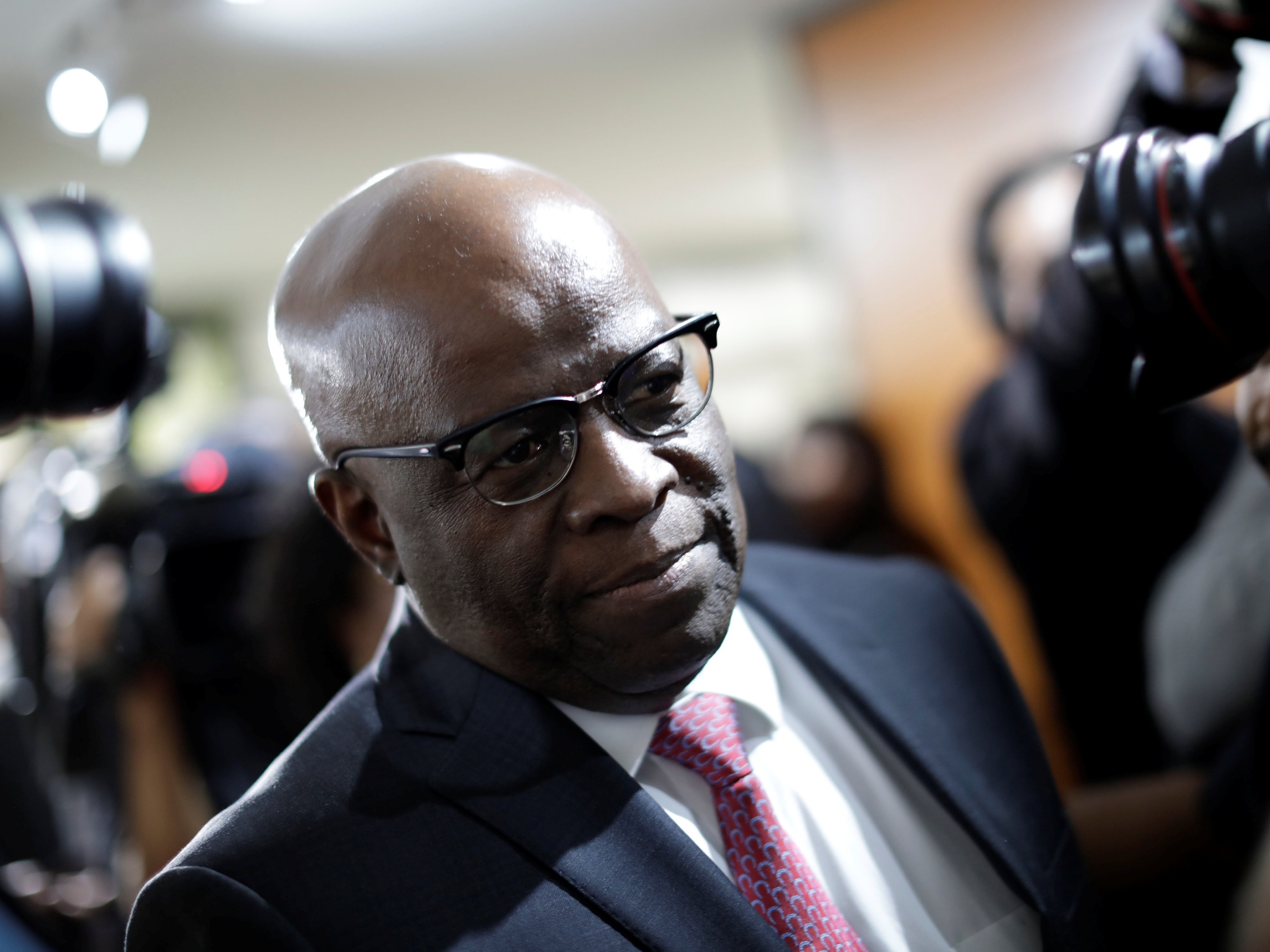 O significado do apoio de Joaquim Barbosa a Lula na reta final da campanha