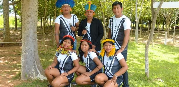 Música de branco e de índio | Grupo Garotos Apyãwa faz forró moderno com letras sobre as lutas da etnia