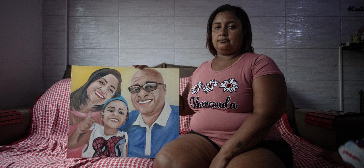 Luciana Nogueira, viúva do músico Evaldo, morto em 2019 por 12 militares em Guadalupe, no Rio - Zô Guimarães/UOL