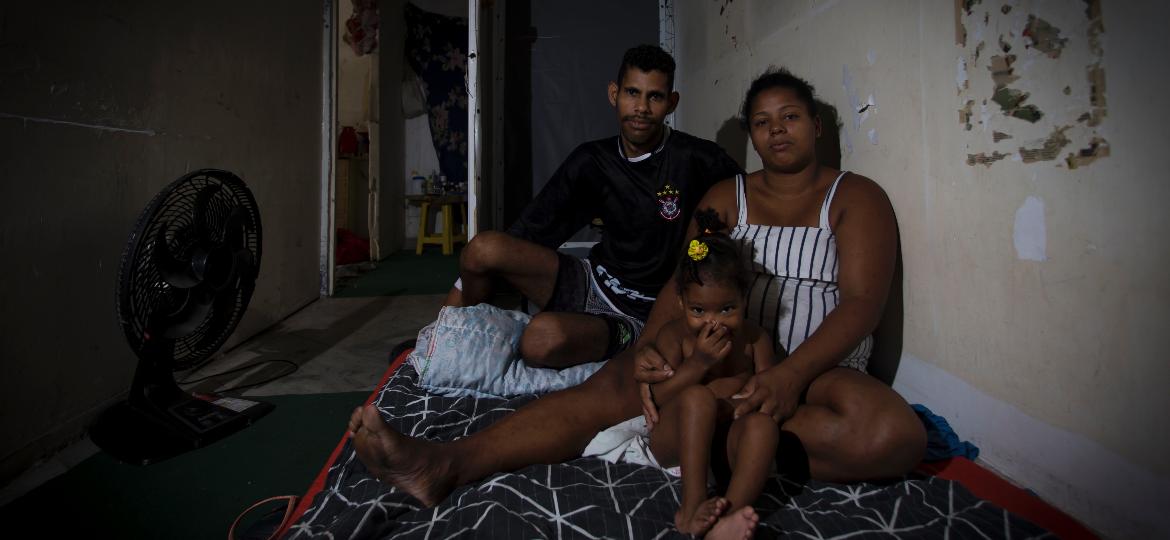Priscila Lira morava com a família na Rua do Imperador, onde vivem dezenas de pessoas em situação de rua no Recife - Arnaldo Sete/UOL