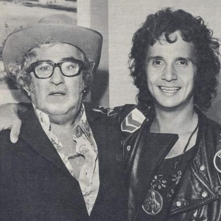Chacrinha e Roberto Carlos - Acervo Leleco Barbosa/Divulgação - Acervo Leleco Barbosa/Divulgação