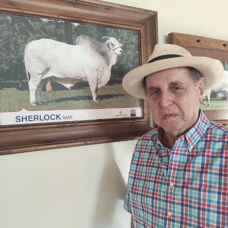 Luciano Borges Ribeiro, dono do touro Sherlock Luciano Borges Ribeiro, dono do touro Sherlock