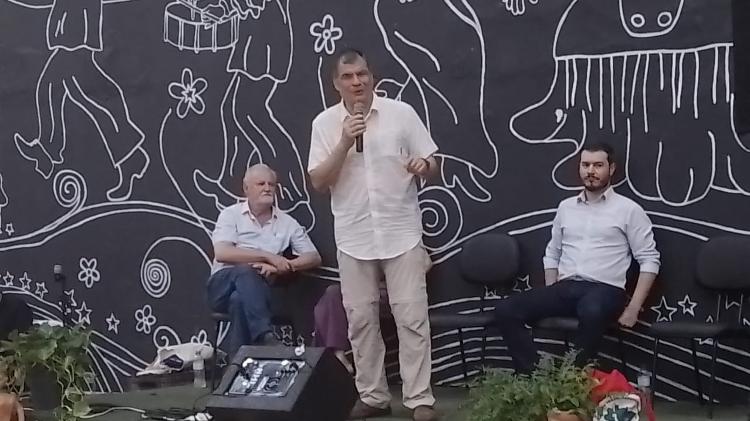 Expresidente de Ecuador Rafael Correa en encuentro con movimientos sociales en Armazém do Campo en São Paulo - Daniel Lisboa/UOL - Daniel Lisboa/UOL