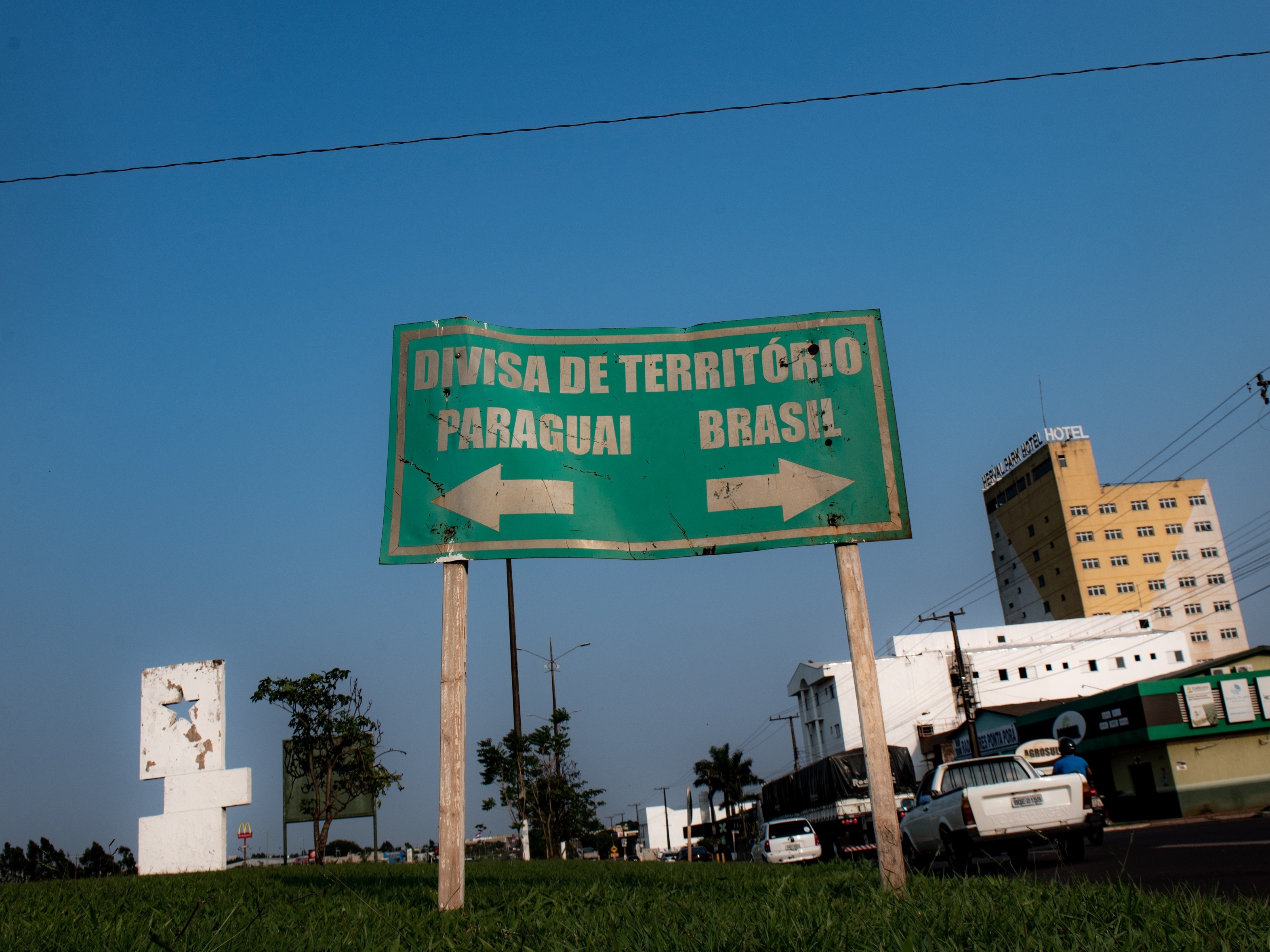 Como falar mãe em Paraguai?