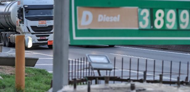 Interferência na economia | Tirar imposto de diesel, arma e bicicleta vai deixar governo sem dinheiro?