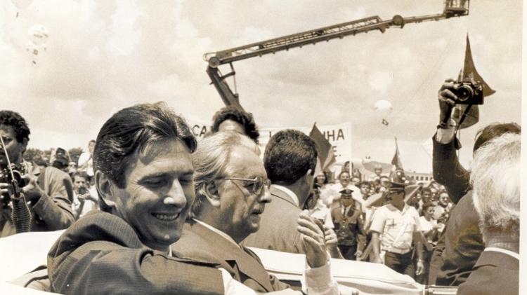 15.3.1990 | O presidente Fernando Collor acompanhado do vice-presidente Itamar Franco, chega ao Palácio do Planalto