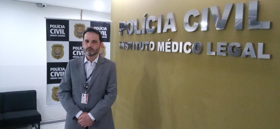 José Roberto de Rezende, médico-legista do IML de Belo Horizonte - Leandro Aguiar/UOL