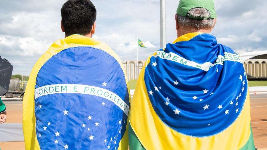 Em Brasília, vigília que pede intervenção militar pós-vitória de Lula não deu bola à estreia - Yasmin Velloso/UOL
