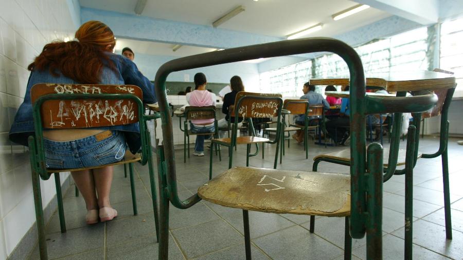 Sala de aula do ensino médio numa escola estadual em Itaquaquecetuba, São Paulo - Moacyr Lopes Junior/Folha Imagem