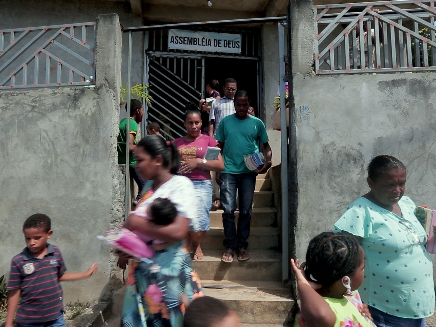 Evangélicos são maioria entre os candidatos com identidade