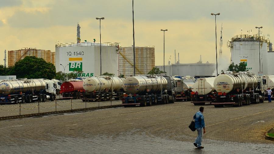 Replan, refinaria da Petrobras em Paulínia (SP), durante a greve dos caminhoneiros em 2018 - Rovena Rosa/Agência Brasil