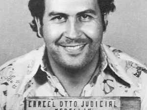 Como Pablo Escobar foi parar na lista de bilionários da Forbes?
