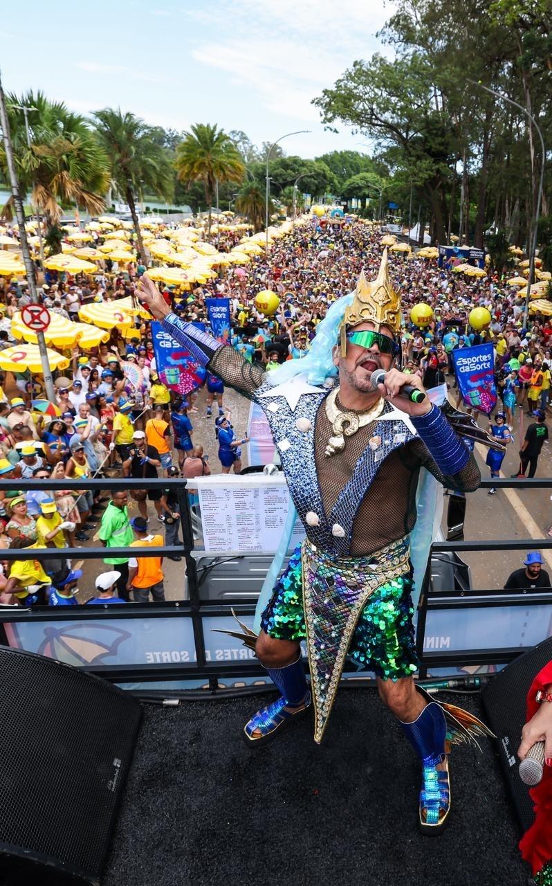 Bloco do Galo da Madrugada no Ibirapuera, em São Paulo - undefined