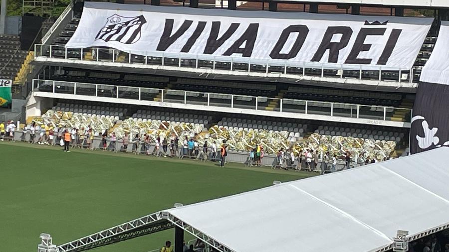 Velório do Pelé no estádio da Vila Belmiro, na segunda-feira (2) - Luciana Bugni/UOL