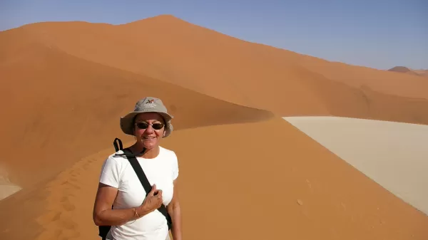 Lélia Salgado em visita à Namibia em 2005 - Arquivo pessoal - Arquivo pessoal