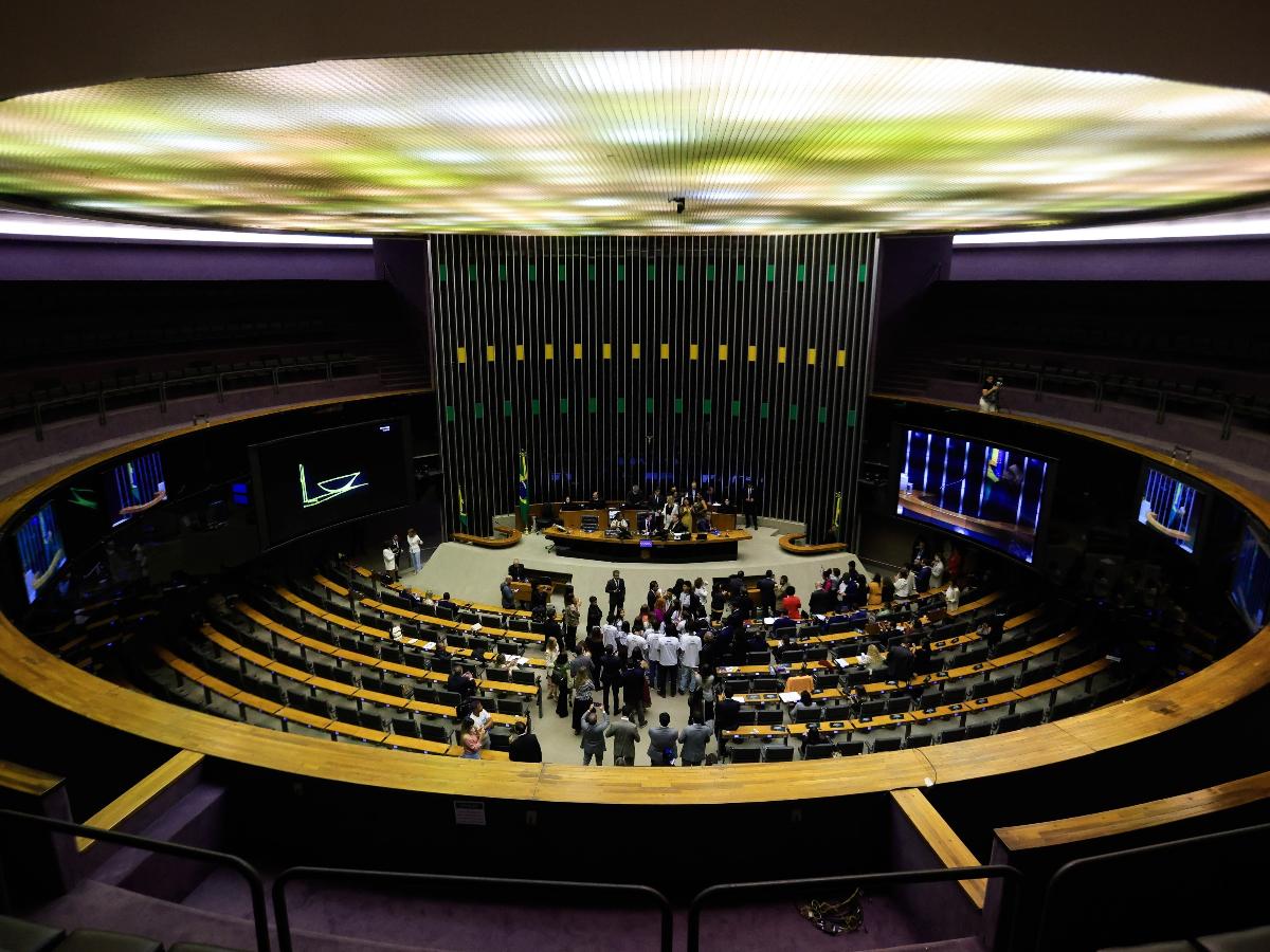 PF aponta mais dois servidores em esquema de emendas com Valdemar Costa Neto