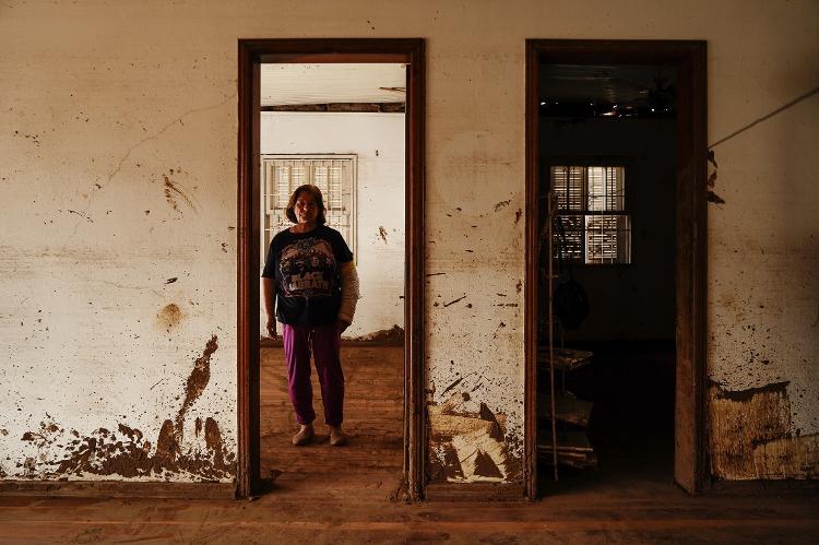 'Eu só chorava': Elisabete Simonai, 65, na casa da mãe