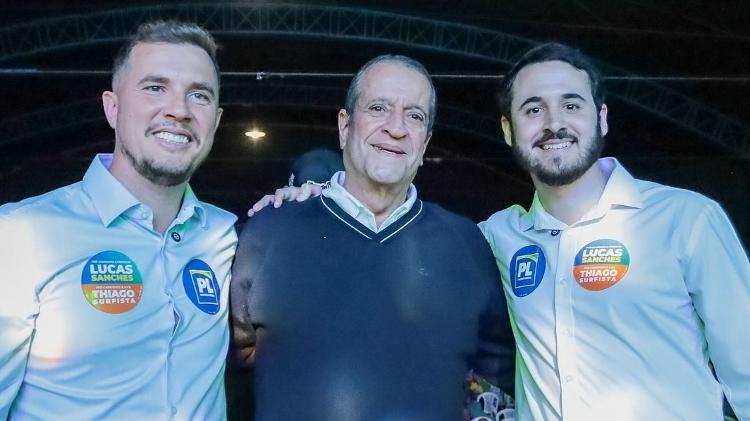 Valdemar Costa Neto, presidente do PL (centro), com Lucas Sanches (direita) e o vice-prefeito eleito, Thiago Surfista