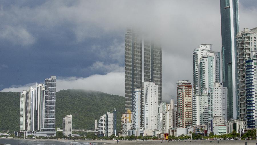 Balneário Camboriú tem seis dos 10 prédios mais altos do Brasil - Caio Cezar