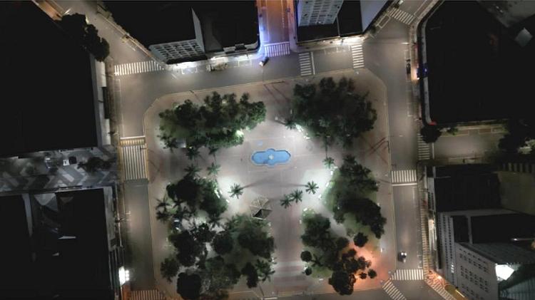 Praça onde ocorreu epicentro do mega-assalto em Araçatuba Praça onde ocorreu epicentro do mega-assalto em Araçatuba