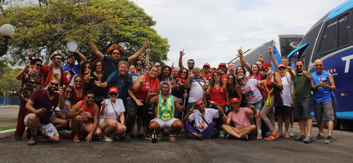 Familiares e conterrâneos de Lula fazem terceira caravana à Brasília para posse - Adriano Alves/UOL