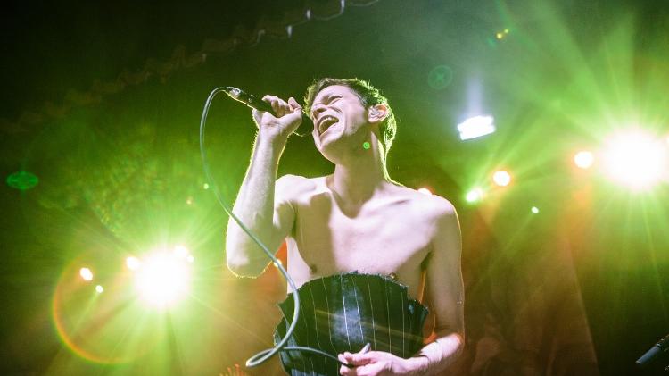 Perfume Genius no palco: 'Tento criar um acesso e uma conexão, para que o público também sinta, como um ASMR emocional'