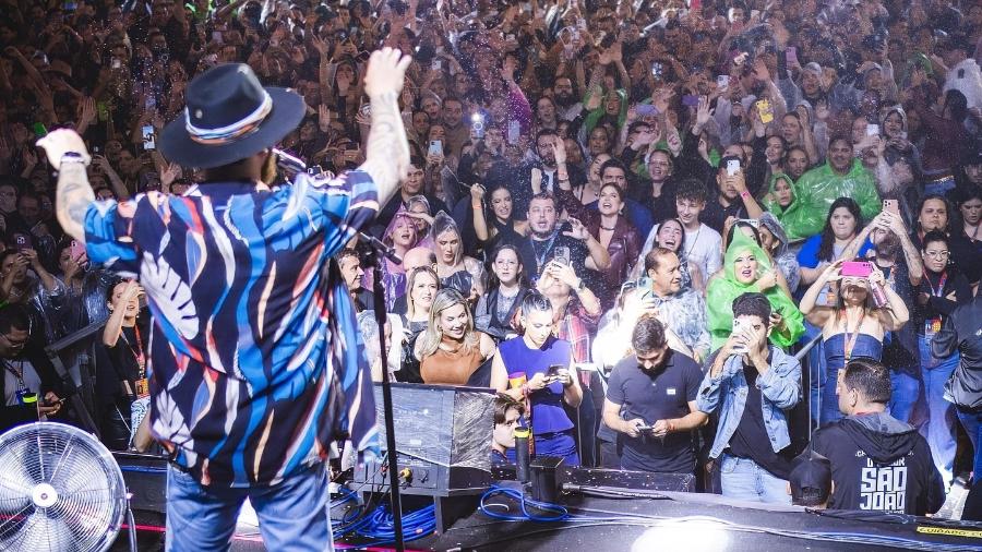 Jorge & Mateus atraíram 165 mil pessoas no Parque do Povo para o São João de Campina Grande (PB) Jorge & Mateus atraíram 165 mil pessoas no Parque do Povo para o São João de Campina Grande (PB)