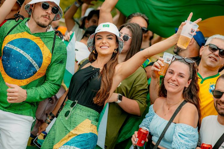 Brasileiros no Tomorrowland Bélgica 2025 Brasileiros no Tomorrowland Bélgica 2025