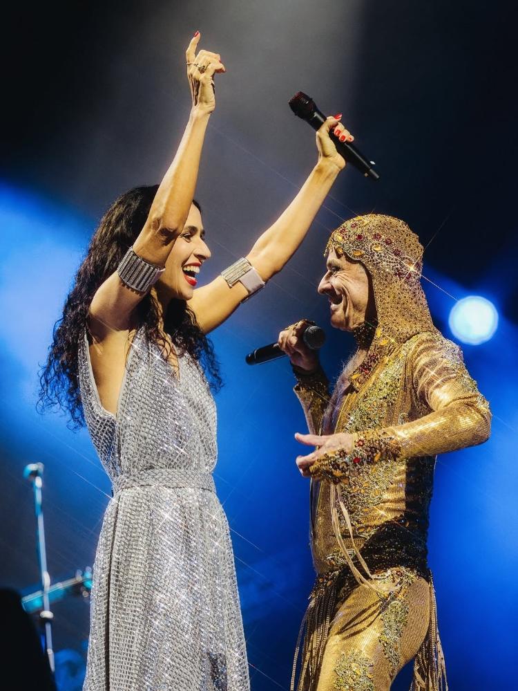 Marisa Monte cantou 'Vira', canção que há tempos Ney Matogrosso não cantava ao vivo