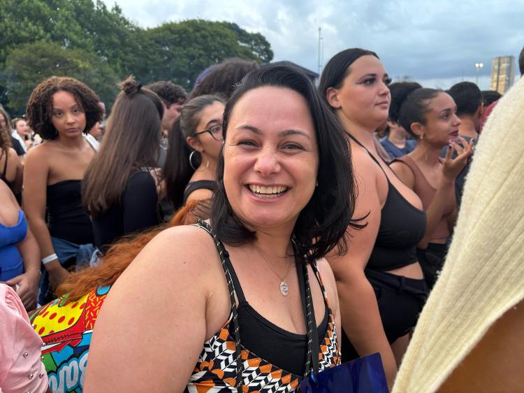 Fã Emanuelle que saiu de Limeira (SP) só para ver Ivete Sangalo Fã Emanuelle que saiu de Limeira (SP) só para ver Ivete Sangalo