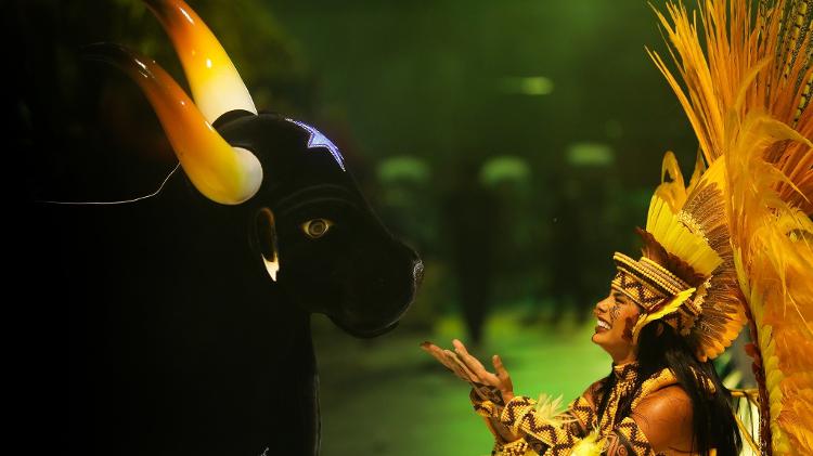 Apresentação do Caprichoso na Festa da Parintins em 2024