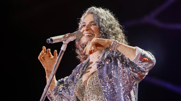 Simone no show "Tô Voltando" em 2023 Simone no show "Tô Voltando" em 2023